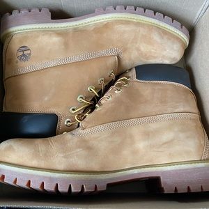 11.5 timberlands